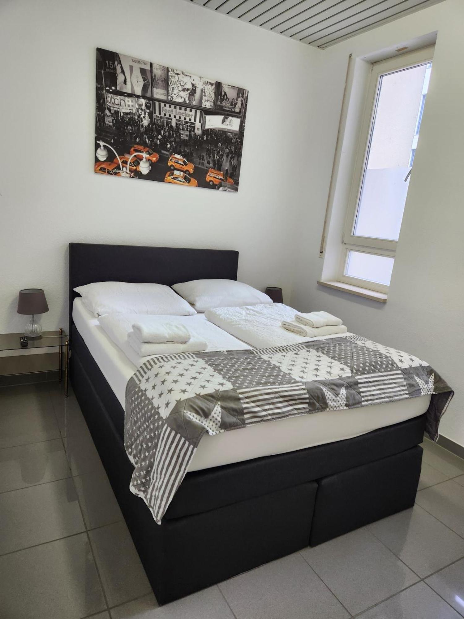 City J&L Apartment Zentrale Lage 弗赖堡 外观 照片